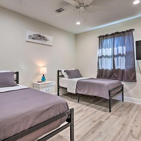 Spacious Gulfport Home With Yard 1 Mi To Beach Exterior photo